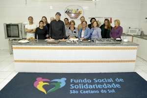 Fundo Social forma turma em Curso de Sobremesas