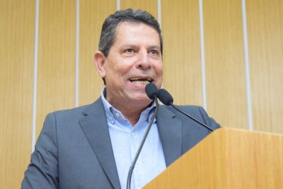 Gilberto Costa prop&otilde;e toler&acirc;ncia de 15 minutos para atrasos em consultas e exames m&eacute;dicos em S&atilde;o Caetano