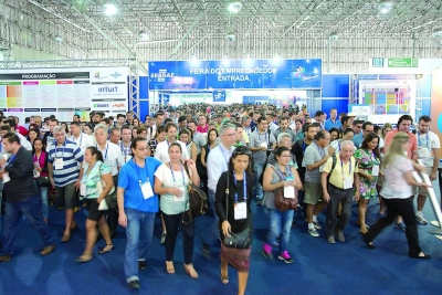 Sebrae leva empresários do ABC para visitar Feira do Empreendedor