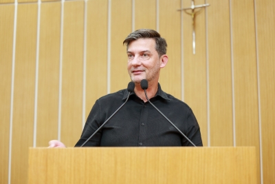 Welbe Macedo sugere jardins suspensos e coberturas verdes em S&atilde;o Caetano