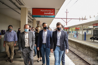 Estações Utinga e São Caetano, da Linha 10-Turquesa da CPTM, recebem obras de melhorias