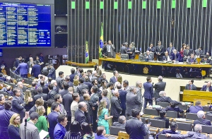 C&acirc;mara dos Deputados aprova nova regra de ISS para barrar guerra fiscal