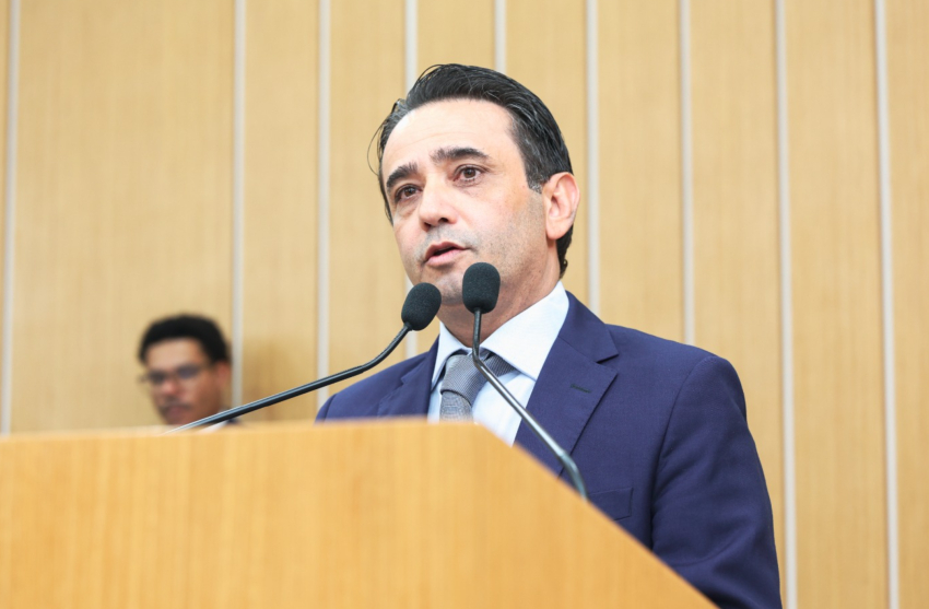Vereador Cicinho Moreira apresenta projeto “Ciência na Rua” com foco em inclusão digital da terceira idade