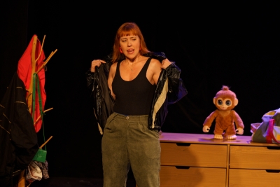 Atriz leva espet&aacute;culo &ldquo;Manh&ecirc;!&rdquo; pela primeira vez &agrave; sua cidade natal