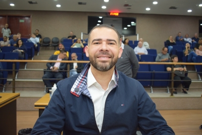 Igor Cavelagna solicita melhorias em servi&ccedil;os urbanos e saneamento em S&atilde;o Caetano