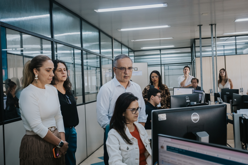 Gestão Marcelo Lima amplia transparência de contratações com acesso aberto e em tempo real às licitações