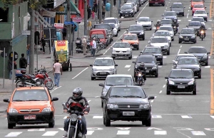 Licenciamento 2015: ve&iacute;culos com placas de final 5 e 6 devem ser licenciados em agosto