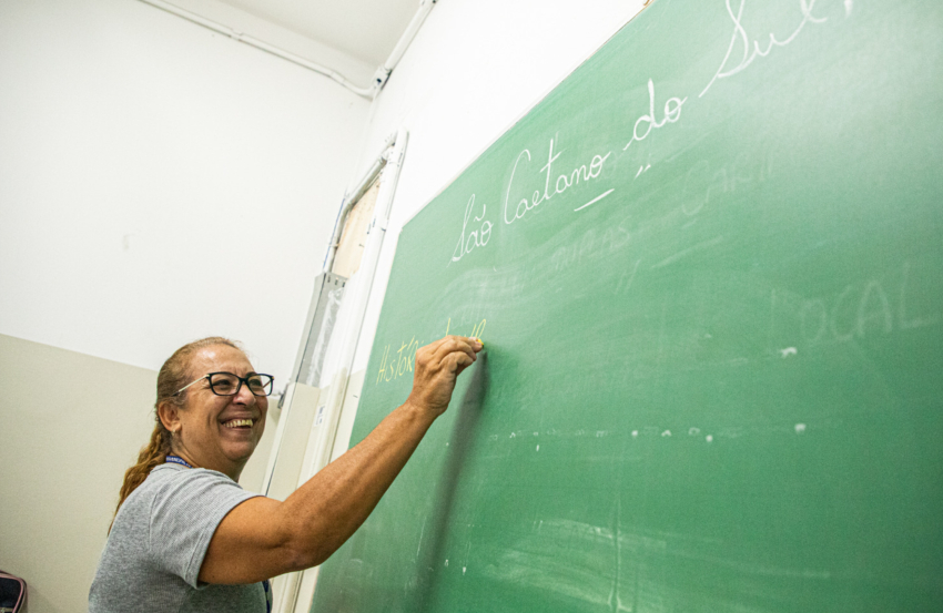 Prefeitura de São Caetano reajusta o salário dos servidores públicos em 5,1%, o maior índice do ABC