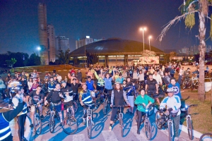 Pedalada Noturna volta a tomar ruas de S&atilde;o Bernardo