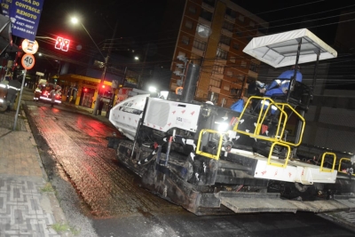 Santo Andr&eacute; realiza obras noturnas de moderniza&ccedil;&atilde;o na Rua Siqueira Campos