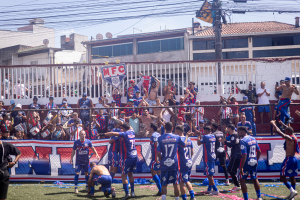 Madureira vence Vila Junqueira por 3 a 0 e segue vivo na luta pela classifica&ccedil;&atilde;o