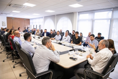 Tite Campanella re&uacute;ne secretariado e refor&ccedil;a gest&atilde;o focada em resultados