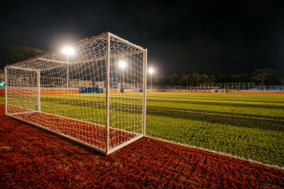 Reforma do campo da Paulic&eacute;ia &eacute; entregue