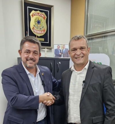 Eduardo Albuquerque inicia projeto de climatizadores nas Escolas Públicas