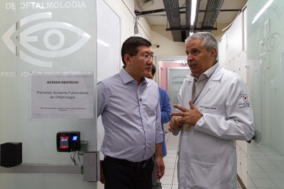 Parceria com Funda&ccedil;&atilde;o ABC far&aacute; Diadema zerar fila de cirurgias de catarata em menos de um ano