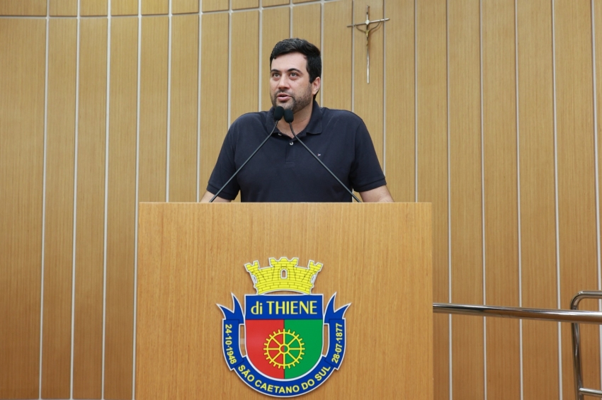 César Oliva propõe feiras de artesanato para geração de renda de pessoas com deficiência em São Caetano