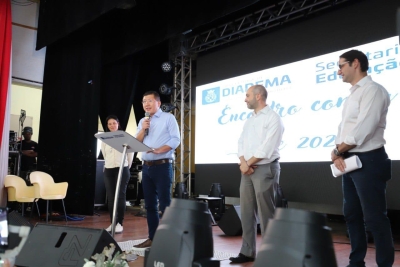 Com decreto do prefeito Taka Yamauchi, servidores de Diadema recuperam 583 dias na carreira