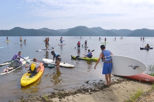 Comemora&ccedil;&atilde;o dos 90 anos da Billings re&uacute;ne mais de 3 mil pessoas no Estoril