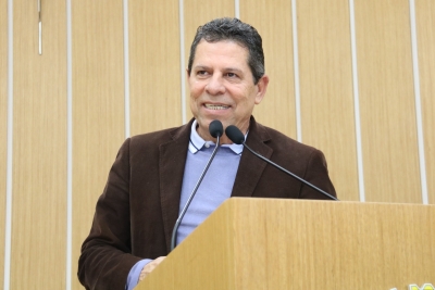 Gilberto Costa prop&otilde;e programa de recapeamento asf&aacute;ltico em S&atilde;o Caetano